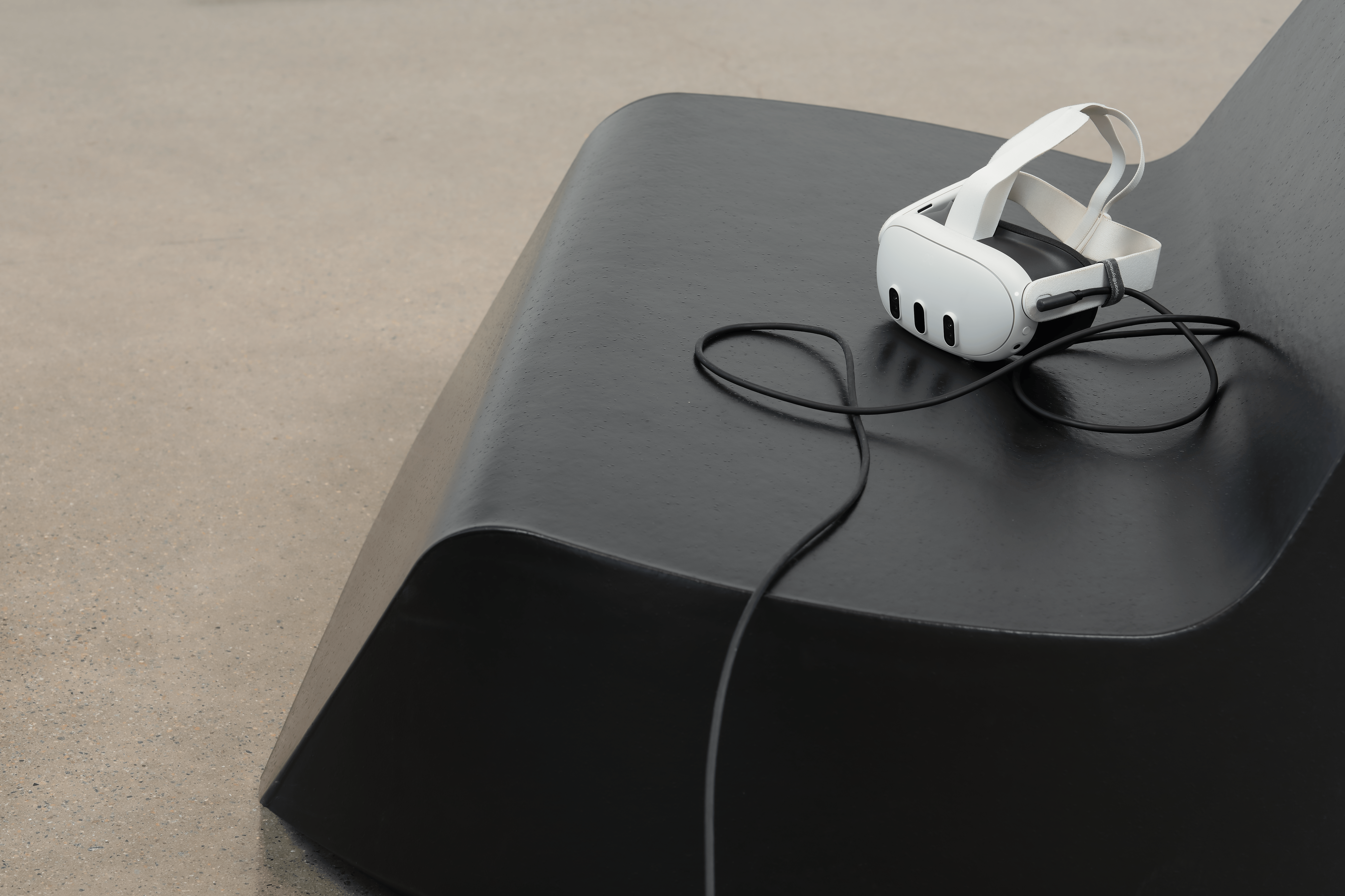 Ideal Home — VR headset