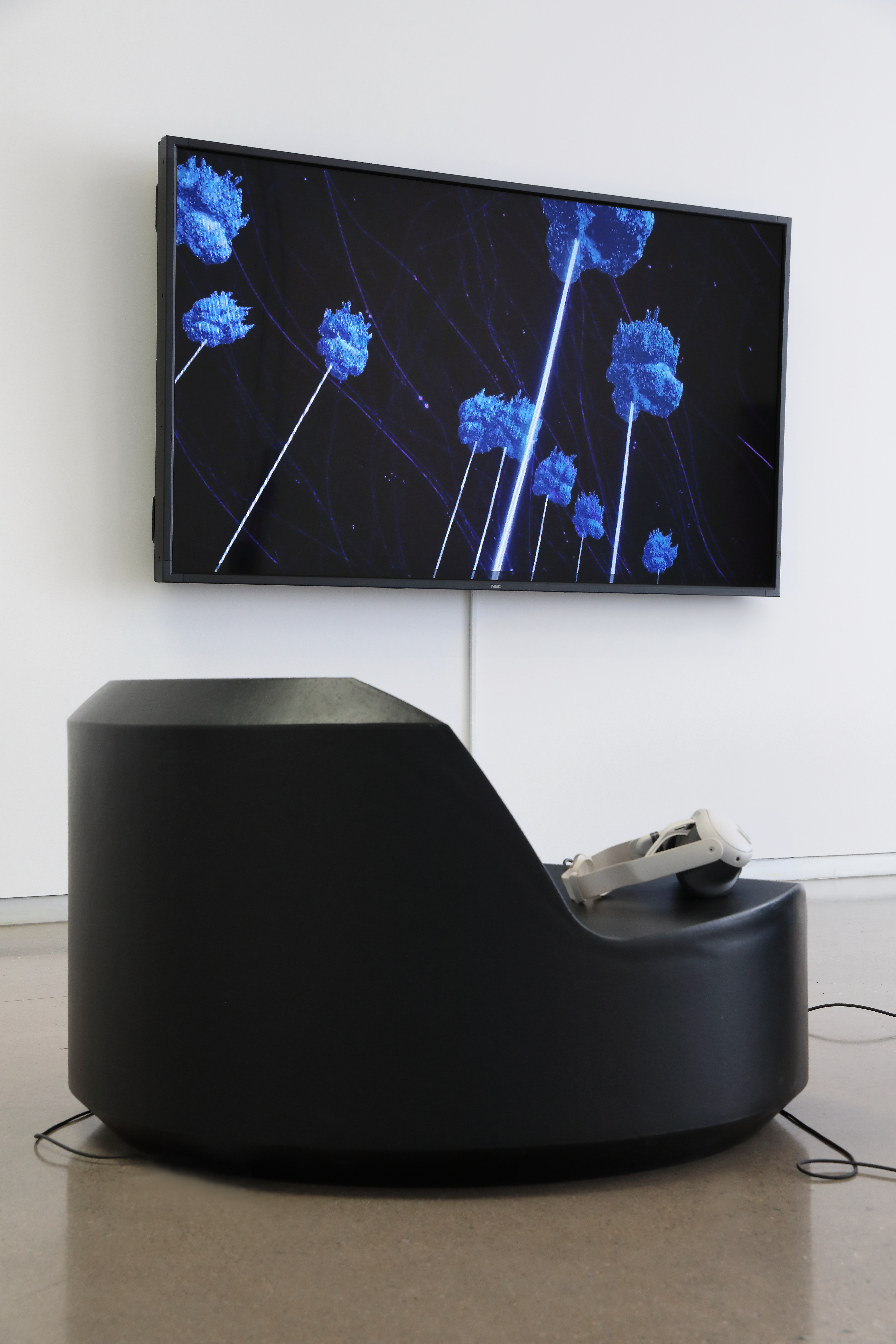 Ideal Home — detail